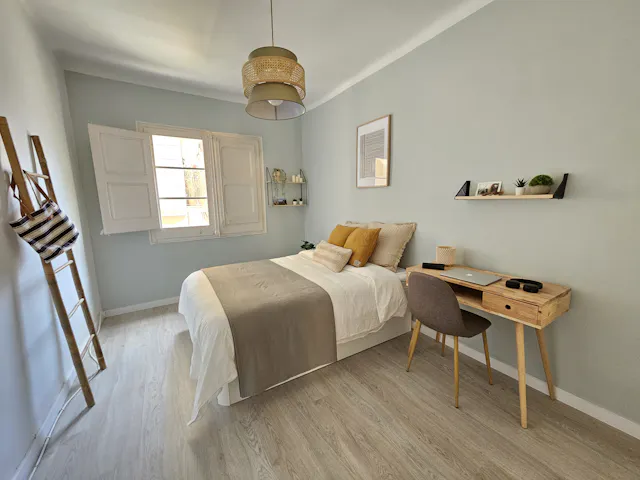 Private room in Carrer de les Penedides, Barcelona (1339246) room image 1