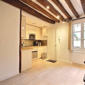 Studio for rent for 1 220 € per month in Paris, Rue Saint-Honoré