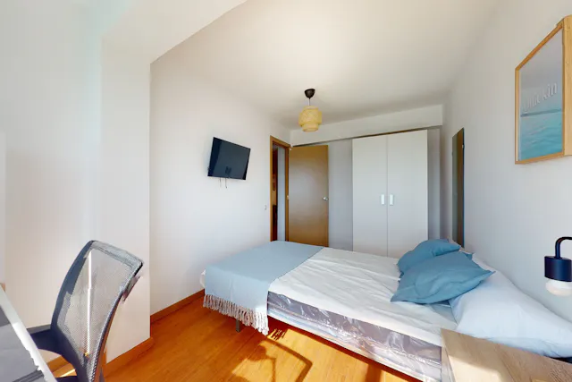 Private room in Carrer Filipines, Valencia (1343021) room image 2