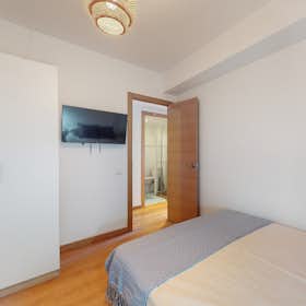 Private room for rent for €500 per month in Valencia, Carrer Filipines