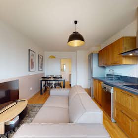 Private room for rent for €545 per month in Épinay-sur-Seine, Jardin Fatima Bedar