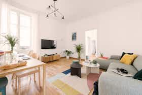 Приватна кімната за оренду для 1 130 EUR на місяць у Fontainebleau, Rue Royale