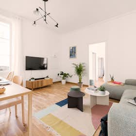 WG-Zimmer for rent for 1.100 € per month in Fontainebleau, Rue Royale