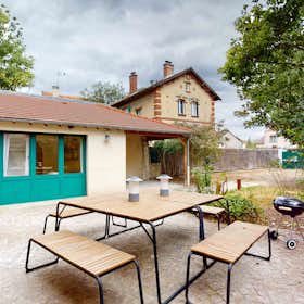 Habitación privada en alquiler por 830 € al mes en Chatou, Rue du Bray