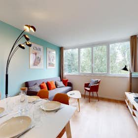 Quarto privado for rent for € 480 per month in Massy, Résidence du Parc