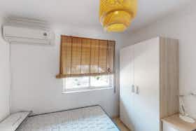 Private room for rent for €275 per month in Jerez de la Frontera, Plaza Los Pinos