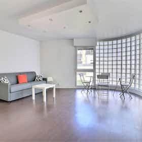 Studio for rent for €1,529 per month in Boulogne-Billancourt, Rue de la Saussière