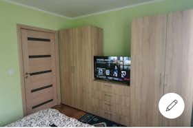 Private room for rent for RON 2,686 per month in Timişoara, Bulevardul General Ion Dragalina
