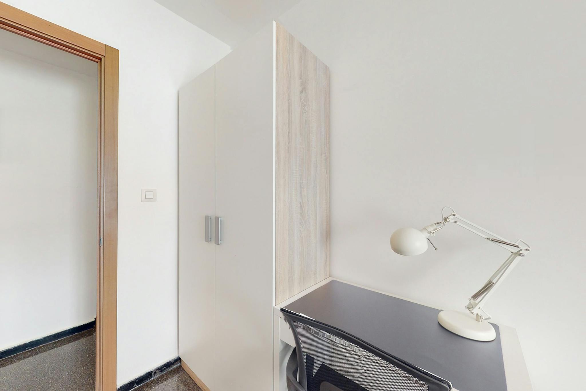 Avinguda del Port, Valencia preview