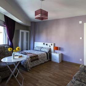 WG-Zimmer for rent for 390 € per month in Salamanca, Calle Santos Jiménez