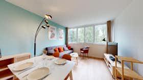 Отдельная комната сдается в аренду за 480 € в месяц в Massy, Résidence du Parc