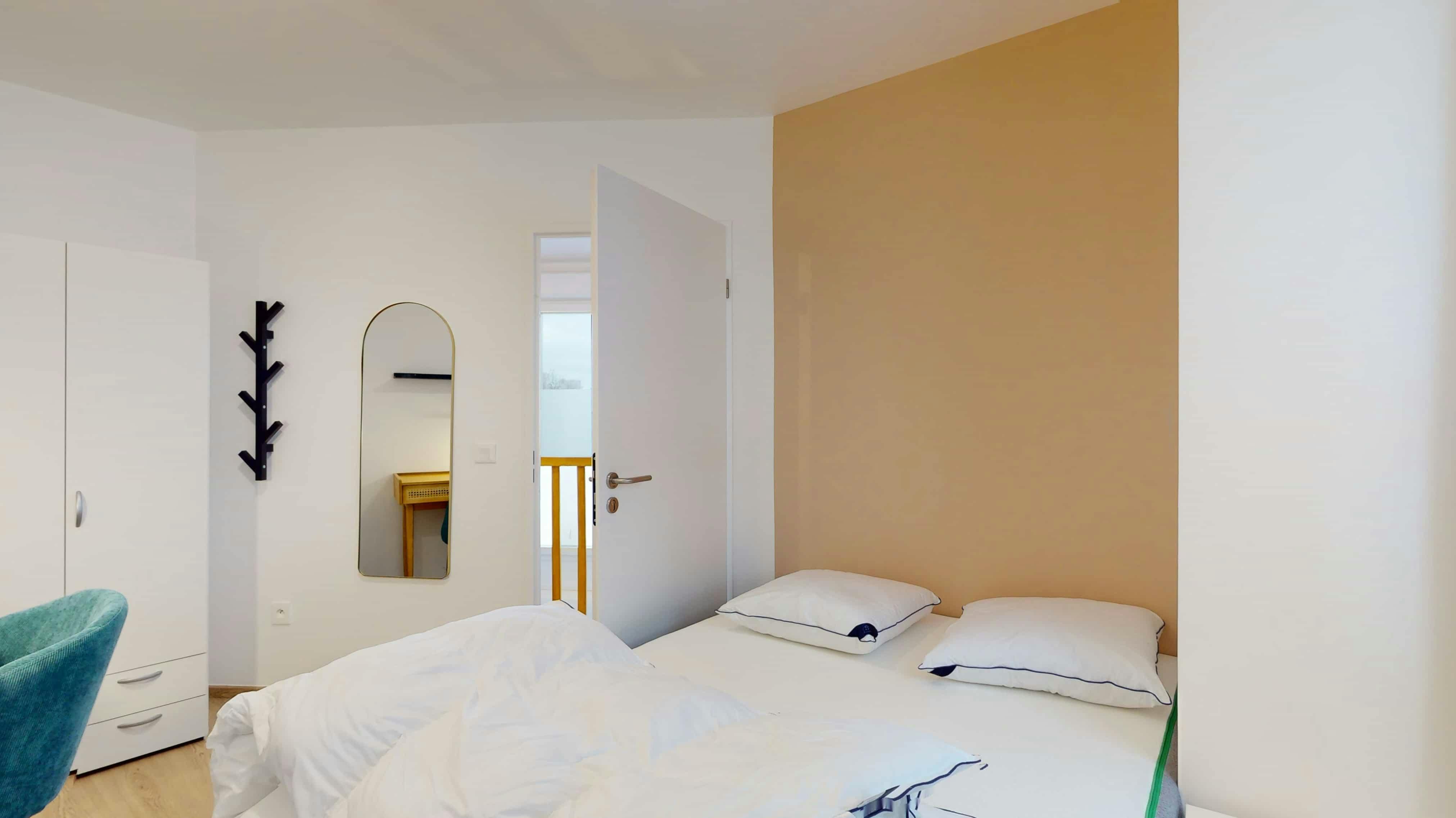 Apartment Bezons, 1 bed, 10m² — photo 73
