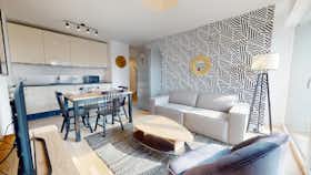 Отдельная комната сдается в аренду за 580 € в месяц в La Garenne-Colombes, Avenue du Général de Gaulle