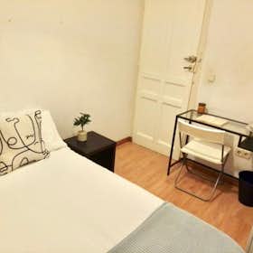 Private room for rent for €460 per month in Madrid, Plaza de los Herradores