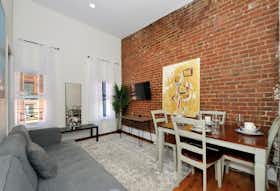 Квартира сдается в аренду за $17,000 в месяц в New York City, West 37th Street