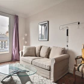 Apartment for rent for €2,268 per month in Paris, Rue Mouton-Duvernet