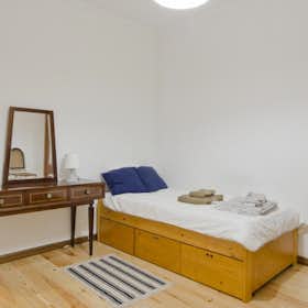Private room for rent for €440 per month in Lisbon, Rua Filipe da Mata