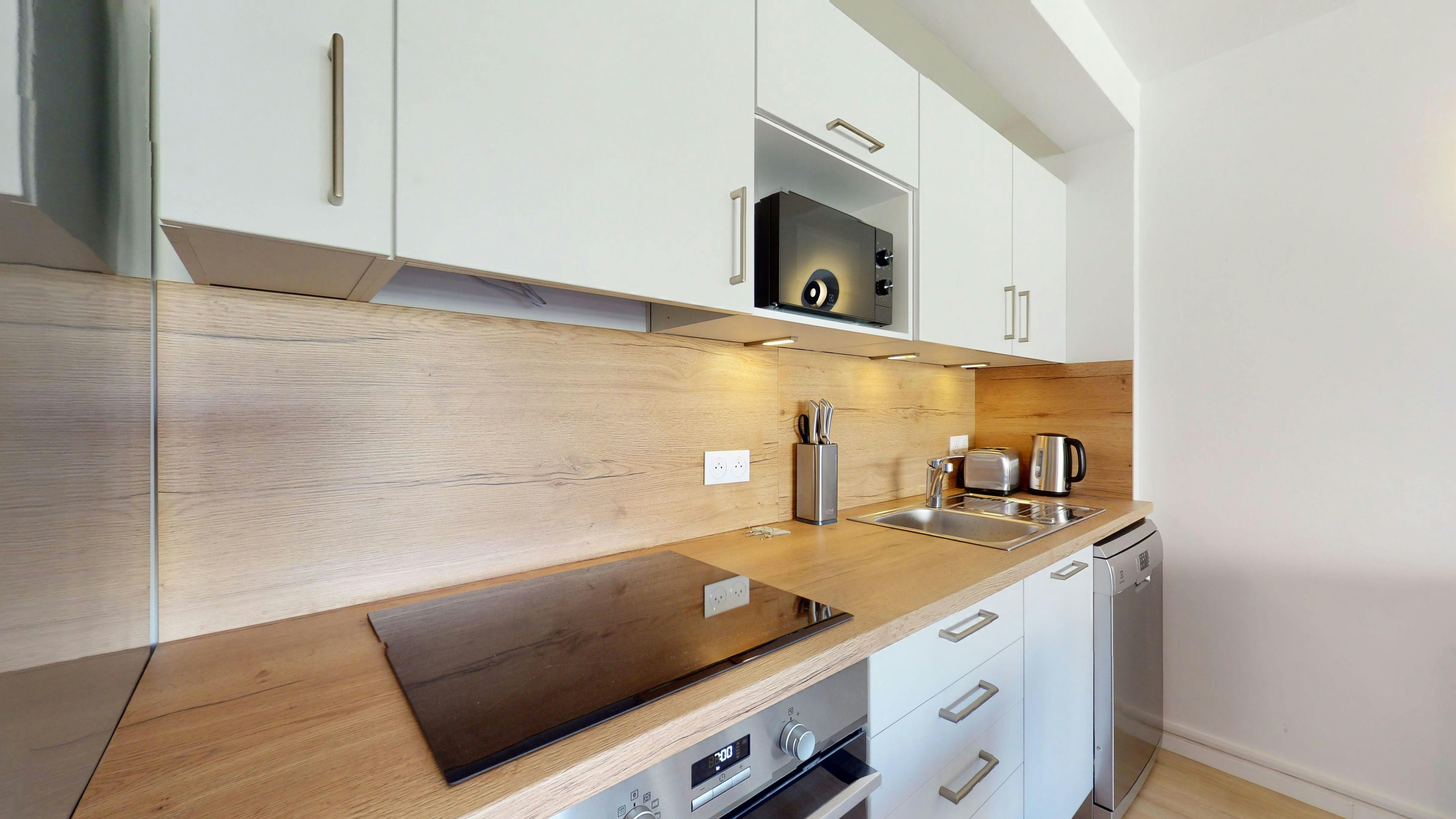 Single room Marseille, 1 bed, 12m² — photo 4
