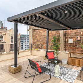 Apartment for rent for €2,500 per month in Barcelona, Carrer de los Castillejos