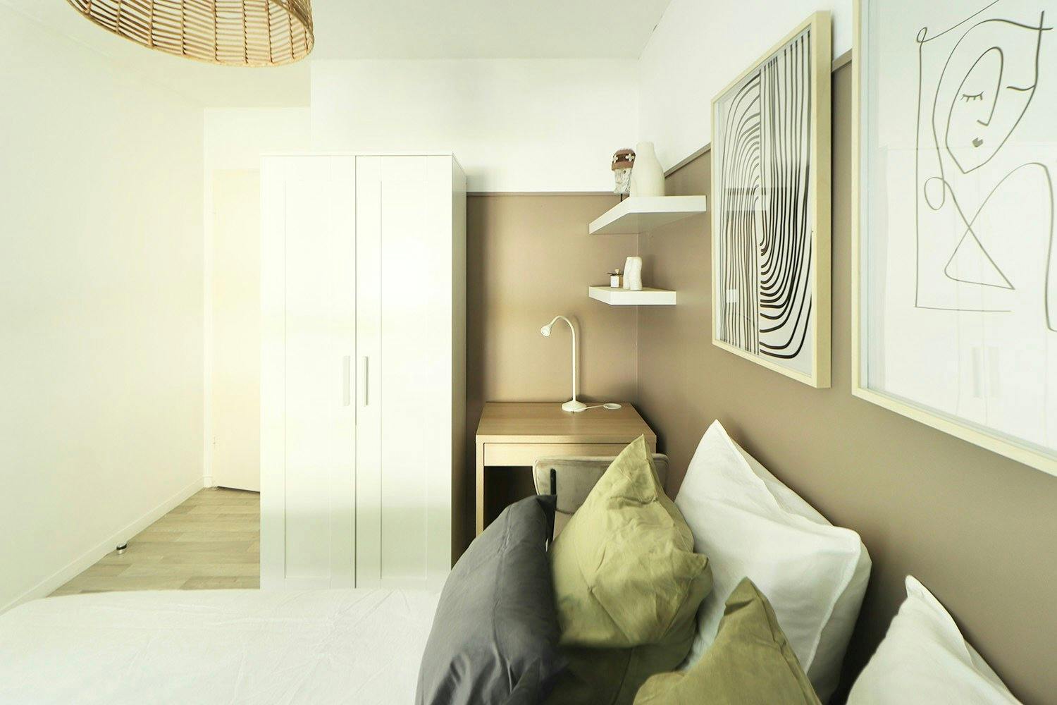 preview gallery tile