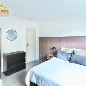 Private room for rent for €600 per month in Bègles, Rue de la Belle Rose