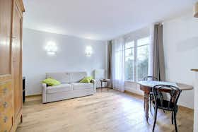 Monolocale in affitto a 1.266 € al mese a Paris, Rue Arthur Rozier