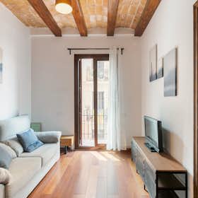 Apartment for rent for €1,710 per month in Barcelona, Carrer de la Legalitat