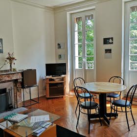 Lägenhet att hyra för 1 400 € i månaden i Toulouse, Place Saint-Georges