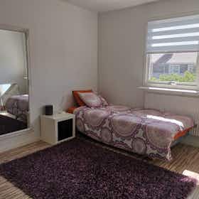 Habitación privada en alquiler por 7025 SEK al mes en Göteborg, Malörtsgatan