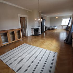 Private room for rent for SEK 10,500 per month in Göteborg, Lunnatorpsgatan