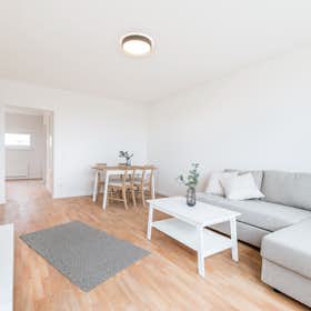 Apartment for rent for €1,550 per month in Berlin, Mehringplatz