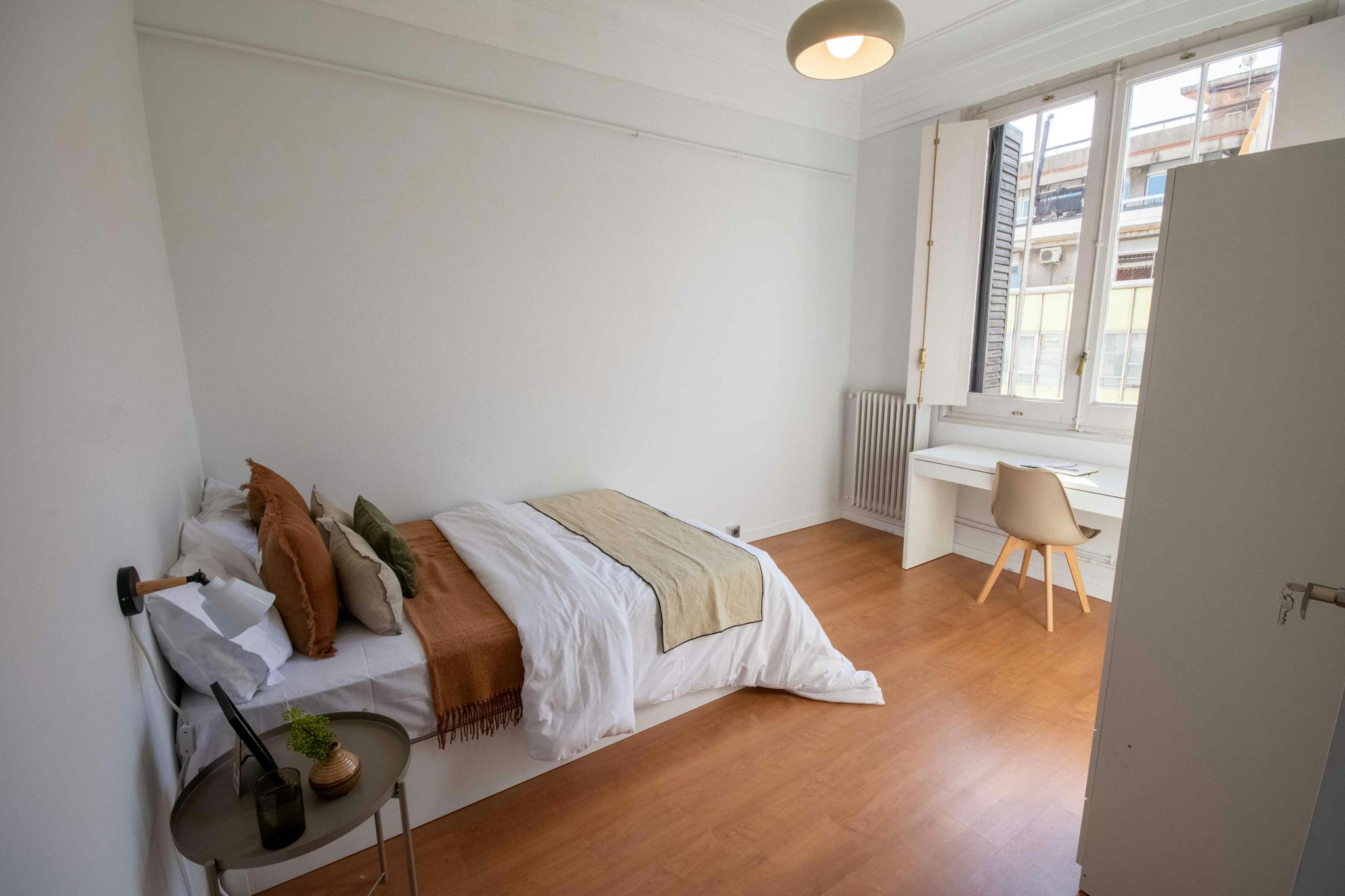 Carrer de Balmes, Barcelona preview