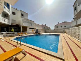 Apartment for rent for €984 per month in Albufeira, Beco Infante Dom Henrique