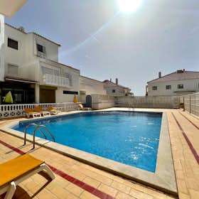 Apartment for rent for €984 per month in Albufeira, Beco Infante Dom Henrique