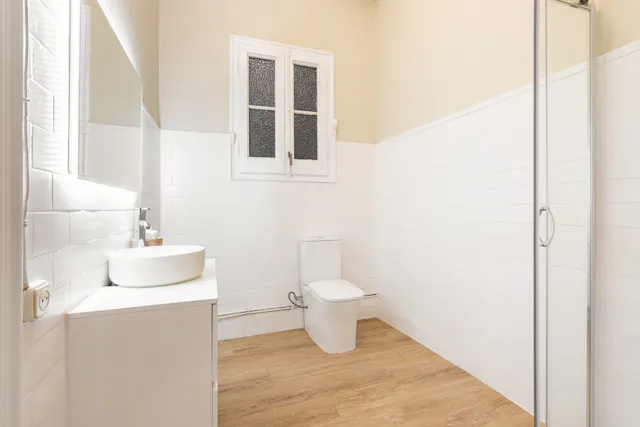 Private room in Carrer de Balmes, Barcelona (1361896) room image 20