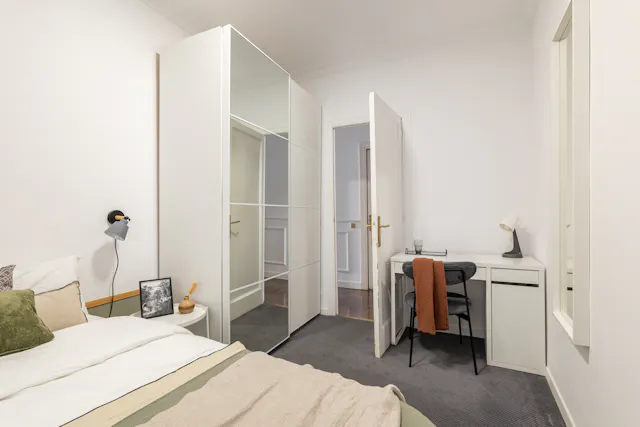 Private room in Carrer de Balmes, Barcelona (1361937) room image 1