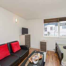 Studio for rent for £1,975 per month in London, Saint James's Road