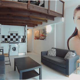 Studio for rent for €900 per month in Madrid, Calle del Capitán Blanco Argibay