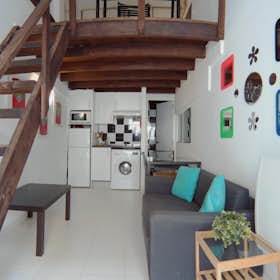 Studio for rent for €875 per month in Madrid, Calle del Capitán Blanco Argibay