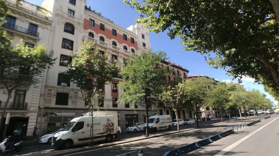 Single room Madrid — photo 10