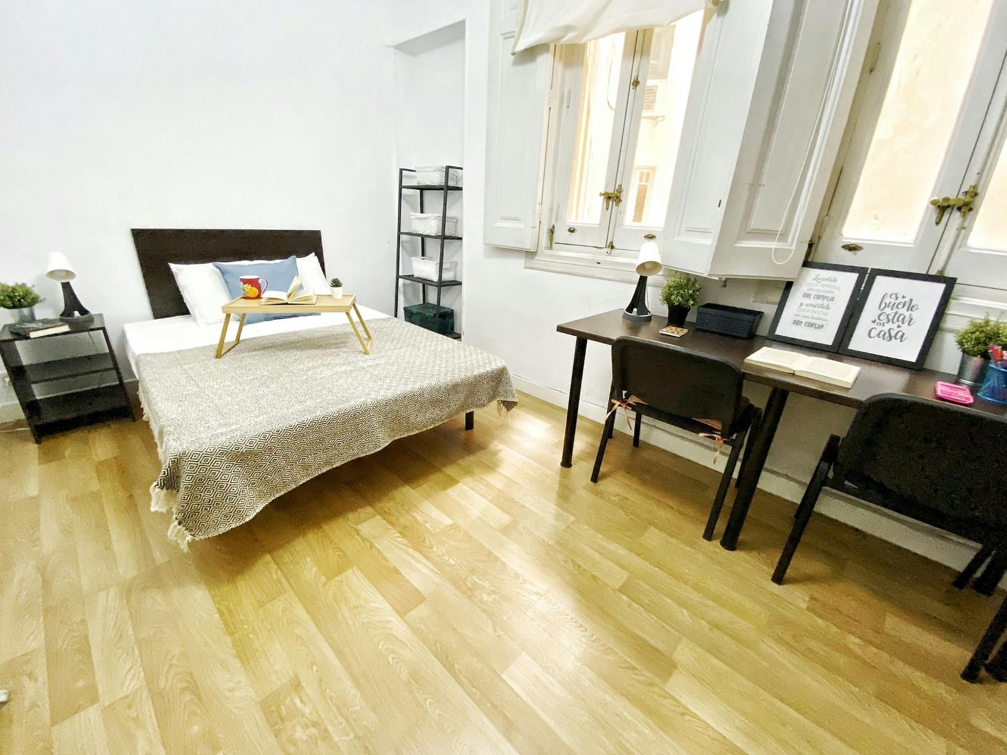 Single room Madrid — photo 1