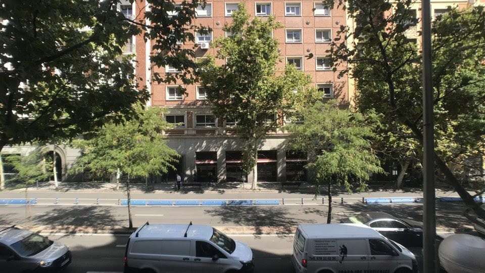 Single room Madrid — photo 10
