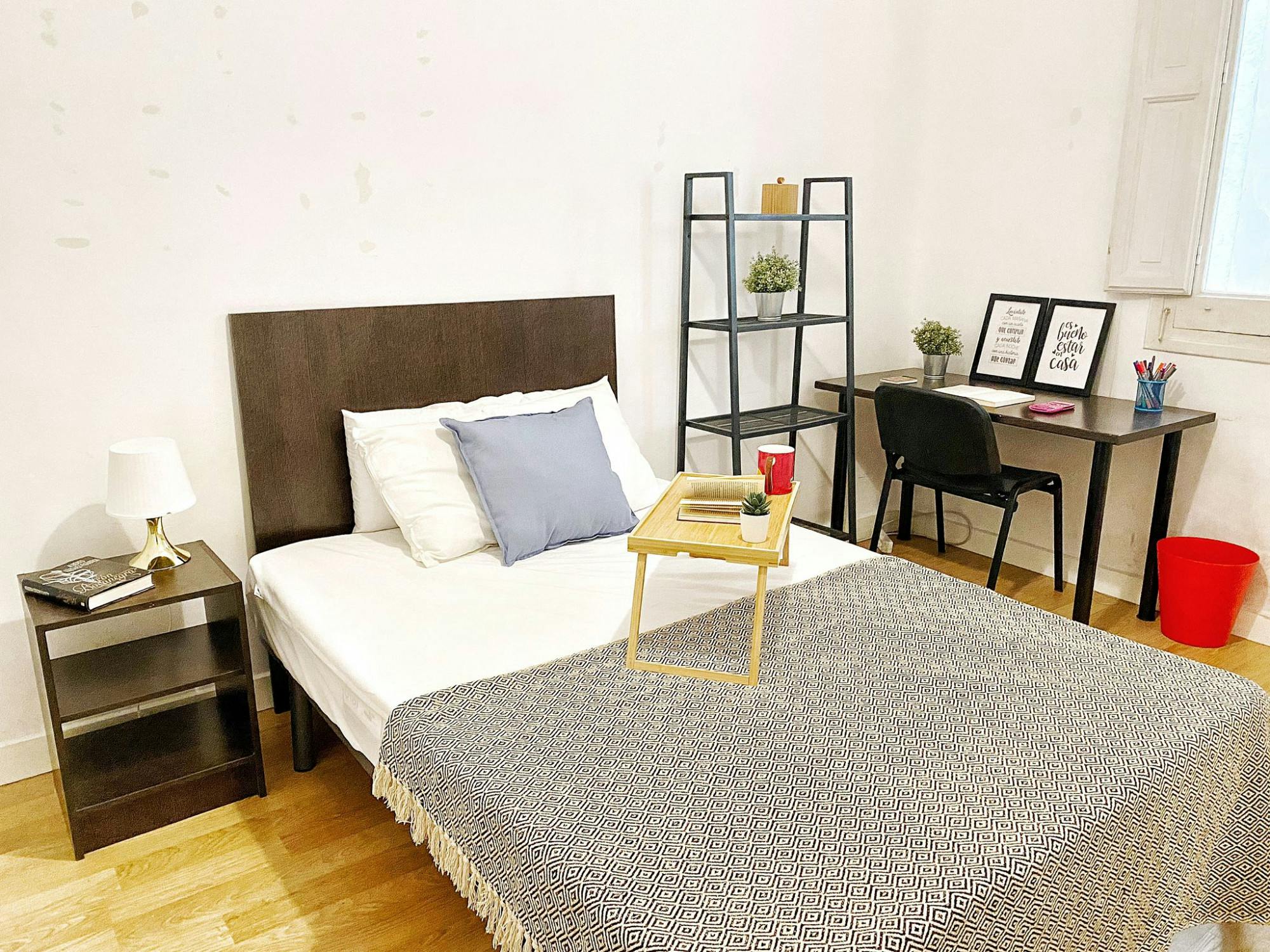Single room Madrid — photo 1