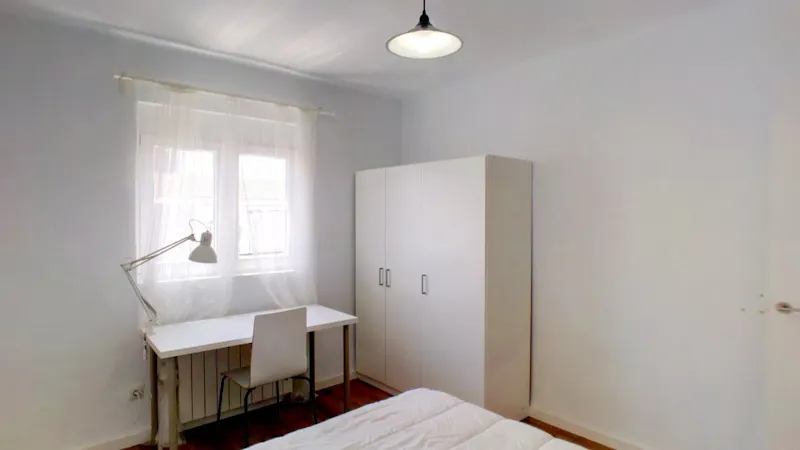 23 Escalona Street, Madrid - in Madrid