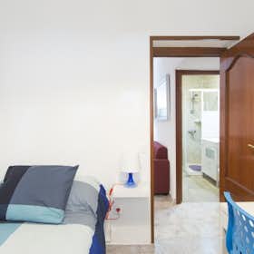 Appartement te huur voor € 1.195 per maand in Getafe, Calle Nardos