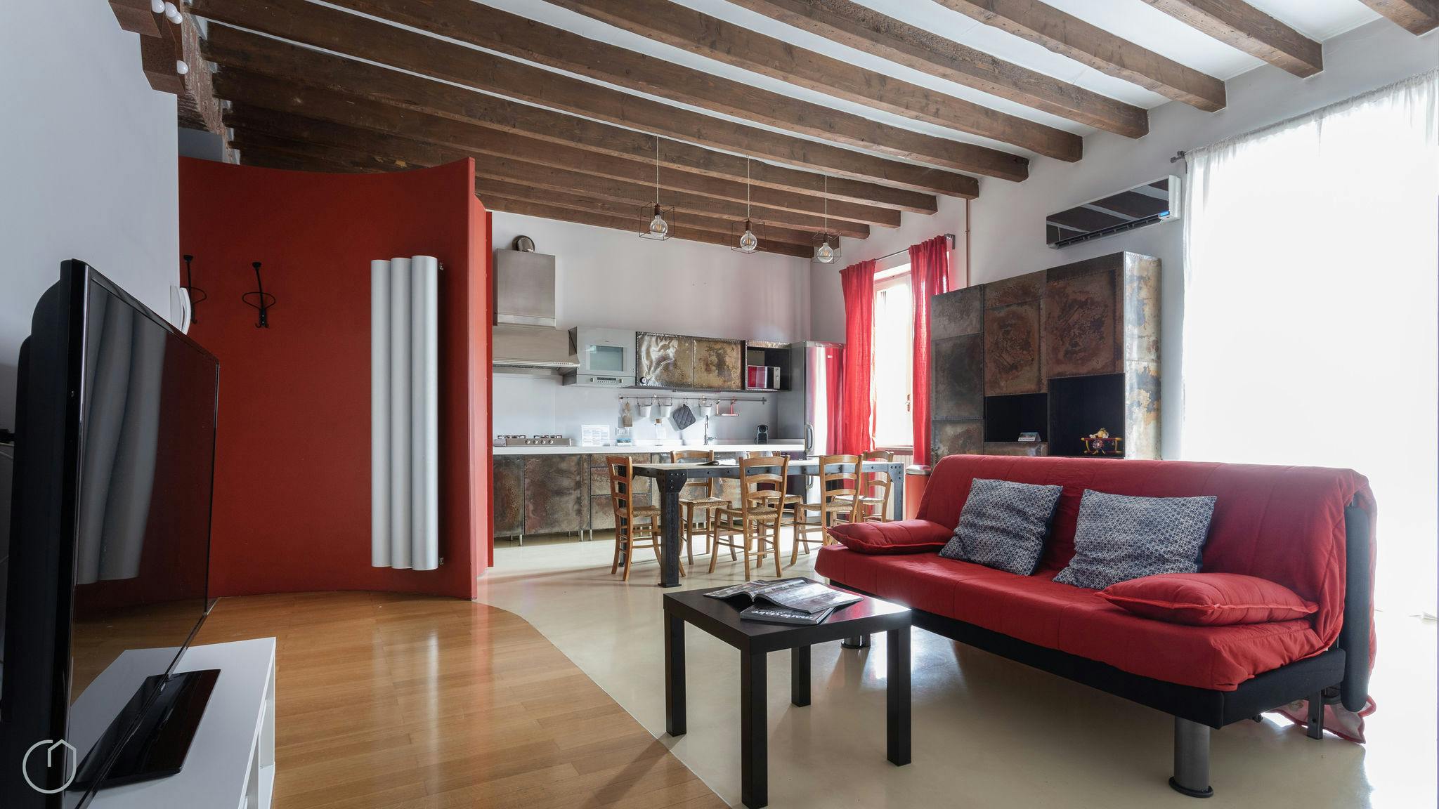 Apartment for rent for €1 per month in Milan, Via Pastrengo