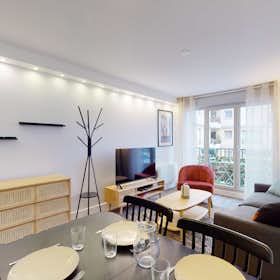 Отдельная комната сдается в аренду за 595 € в месяц в Saint-Ouen-sur-Seine, Rue du Landy