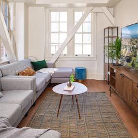 WG-Zimmer for rent for $1,000 per month in Oakland, Webster St