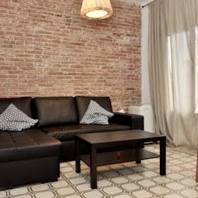 Apartment for rent for €1,200 per month in Barcelona, Carrer d'en Fontrodona