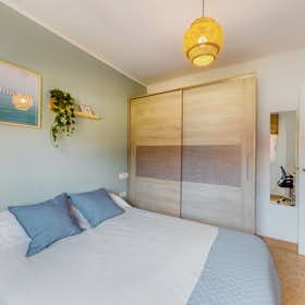 Private room for rent for €400 per month in Valencia, Carrer de Sant Joan de Déu